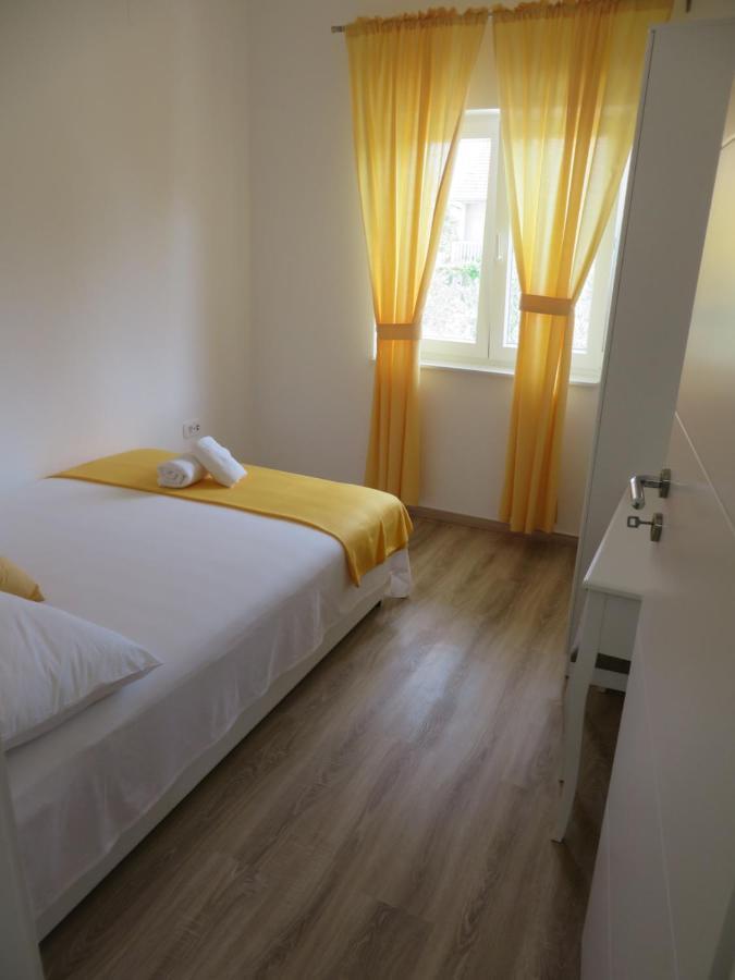 M&L Holliday Home Biograd Na Moru Exterior foto
